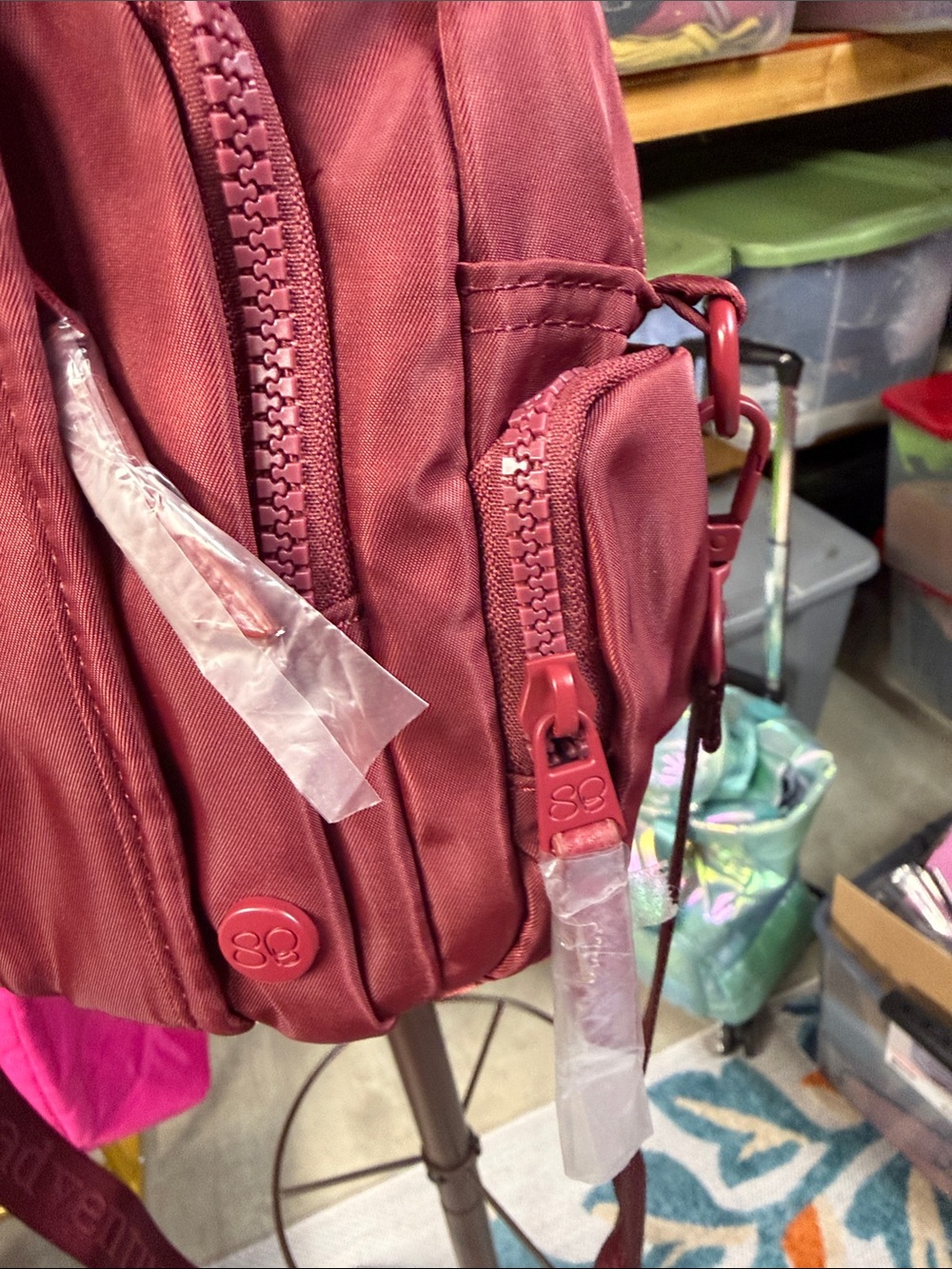 Samantha Brown travel handbag Women's Rose Red Shoulder Bag BNWT - Picture 4 of 10